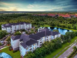 *NEW* Secret Resort | Kissimmee Lakeview Condo - Image 2